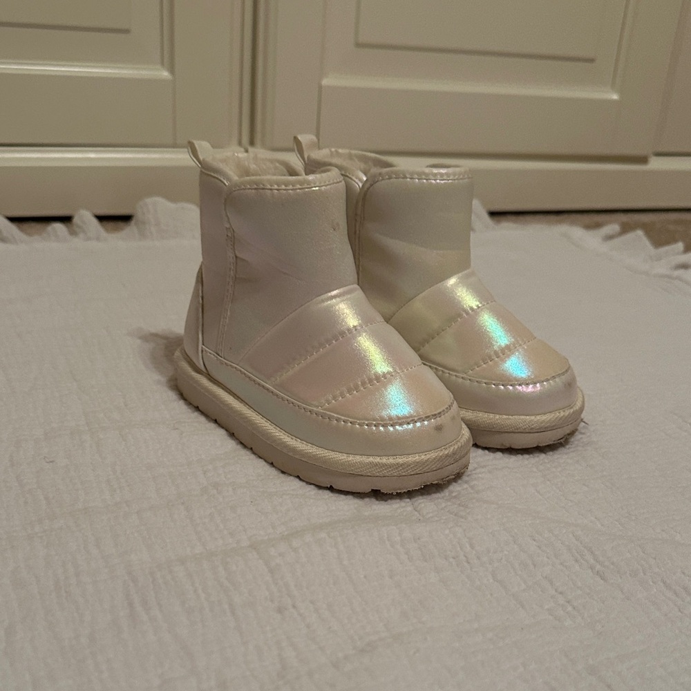 Iridescent Toddler Girls Boots